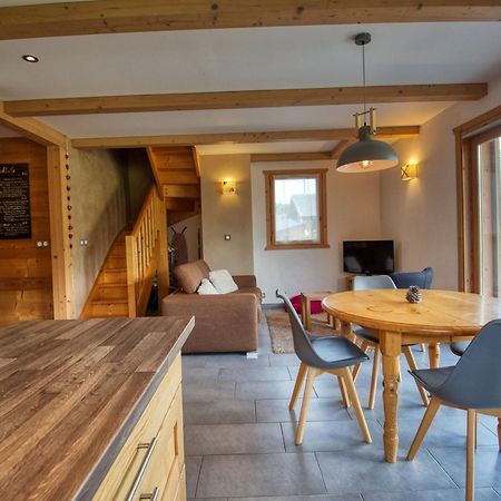 Duplex 2 Chambres Avec Grande Terrasse, Animaux Acceptes, A Samoens - Fr-1-642-77 Samoëns Exterior foto
