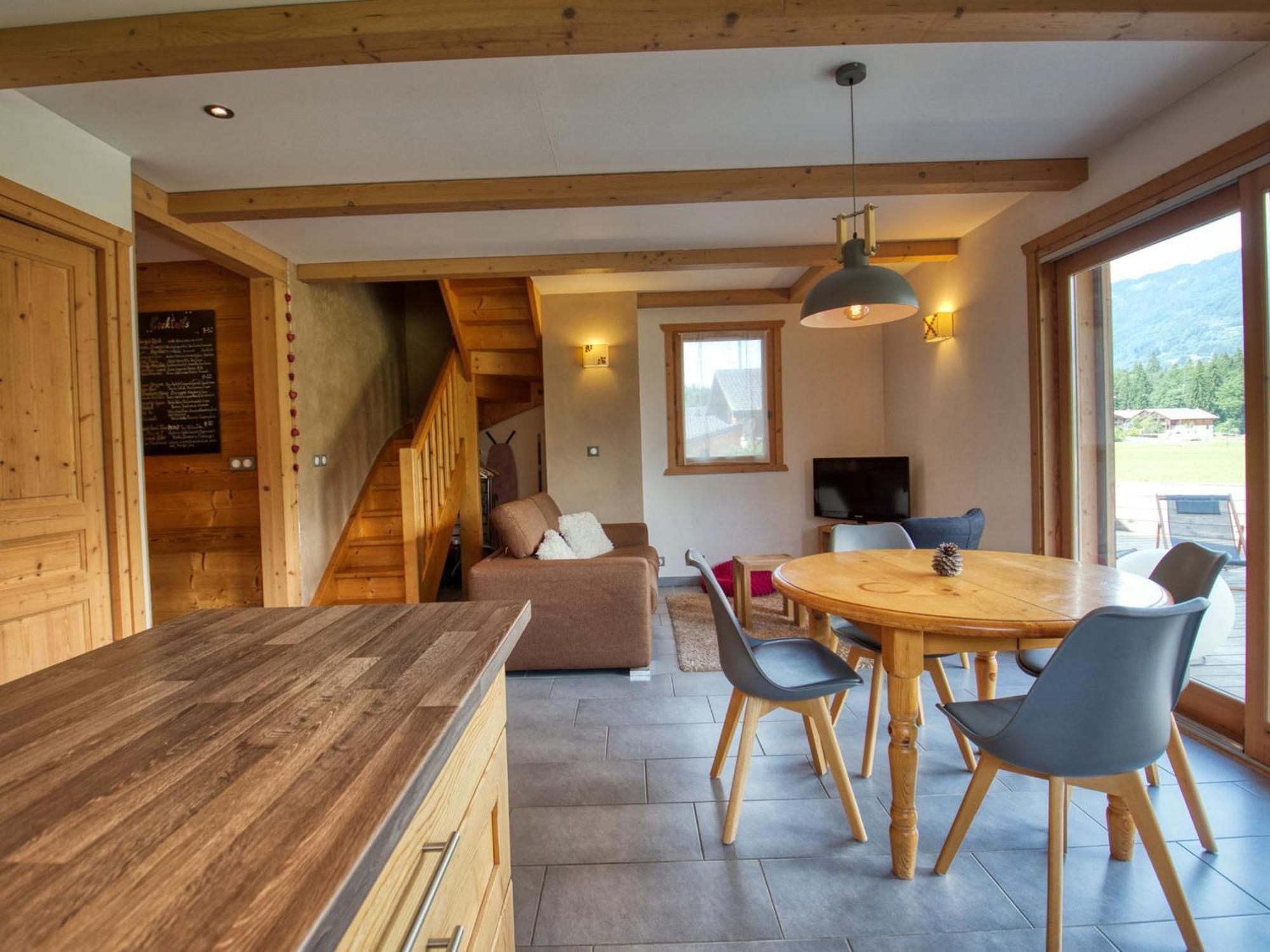 Duplex 2 Chambres Avec Grande Terrasse, Animaux Acceptes, A Samoens - Fr-1-642-77 Samoëns Exterior foto